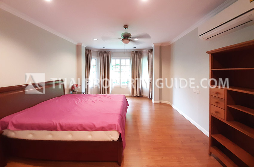 Townhouse in Sukhumvit 